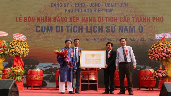 Cụm di tích lịch sử Nam Ô đón nhận bằng xếp hạng di tích cấp thành phố