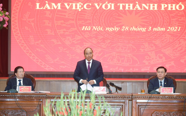 Thủ tướng: Tiếp tục quan tâm để Hà Nội phát triển xứng đáng là “trái tim” cả nước