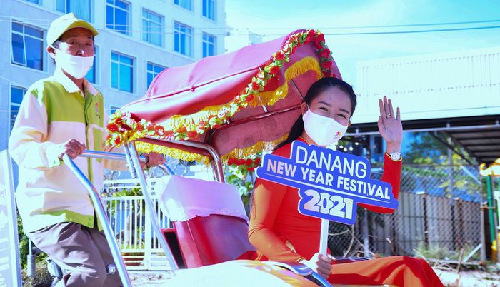 Đà Nẵng: Diễu hành xích lô du lịch 'Chào Năm mới 2021'