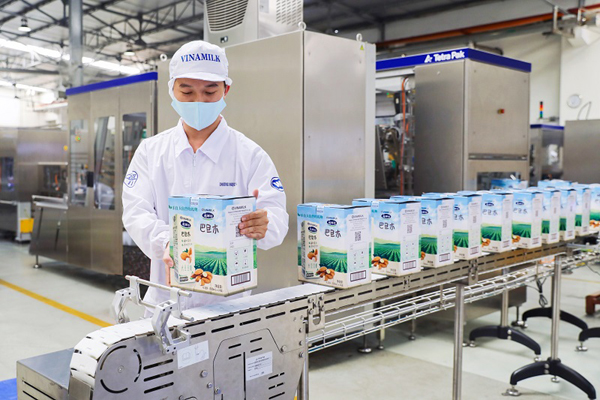 Vinamilk xuất khẩu sữa hạt và sữa đặc sang Trung Quốc