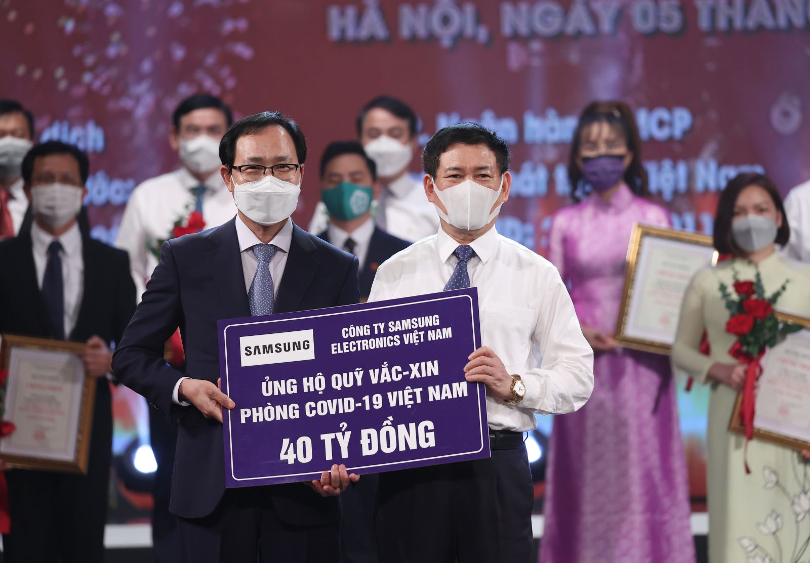 Samsung Việt Nam ủng hộ 56 tỷ đồng phòng, chống dịch COVID-19