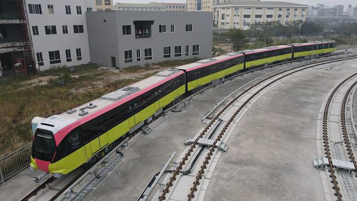 Tàu điện đường sắt Nhổn - Ga Hà Nội bắt đầu chạy thử nghiệm
