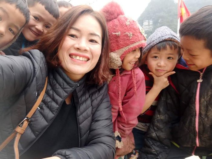 Hành trình gieo chữ, lo bữa ăn cho trẻ em nghèo của cô giáo Hà Giang