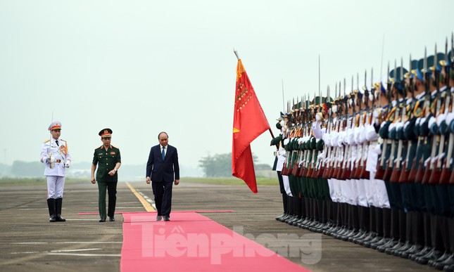 Chủ tịch nước trao quyết định cho lực lượng mũ nồi xanh làm nhiệm vụ gìn giữ hoà bình LHQ