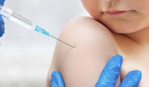 Tiêm vaccine phòng COVID-19 cho trẻ từ 5-11 tuổi từng bước, thận trọng, đặt an toàn lên hàng đầu