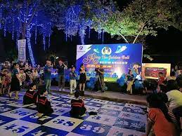 Hà Nội: Phố đi bộ Sơn Tây thu hút trên 90.000 lượt khách sau hơn 01 tháng khai trương