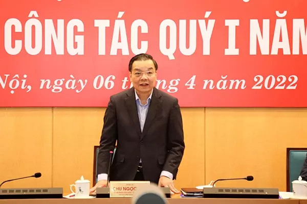 Chủ tịch Hà Nội: Sẽ mở thêm một số dịch vụ để phục hồi kinh tế